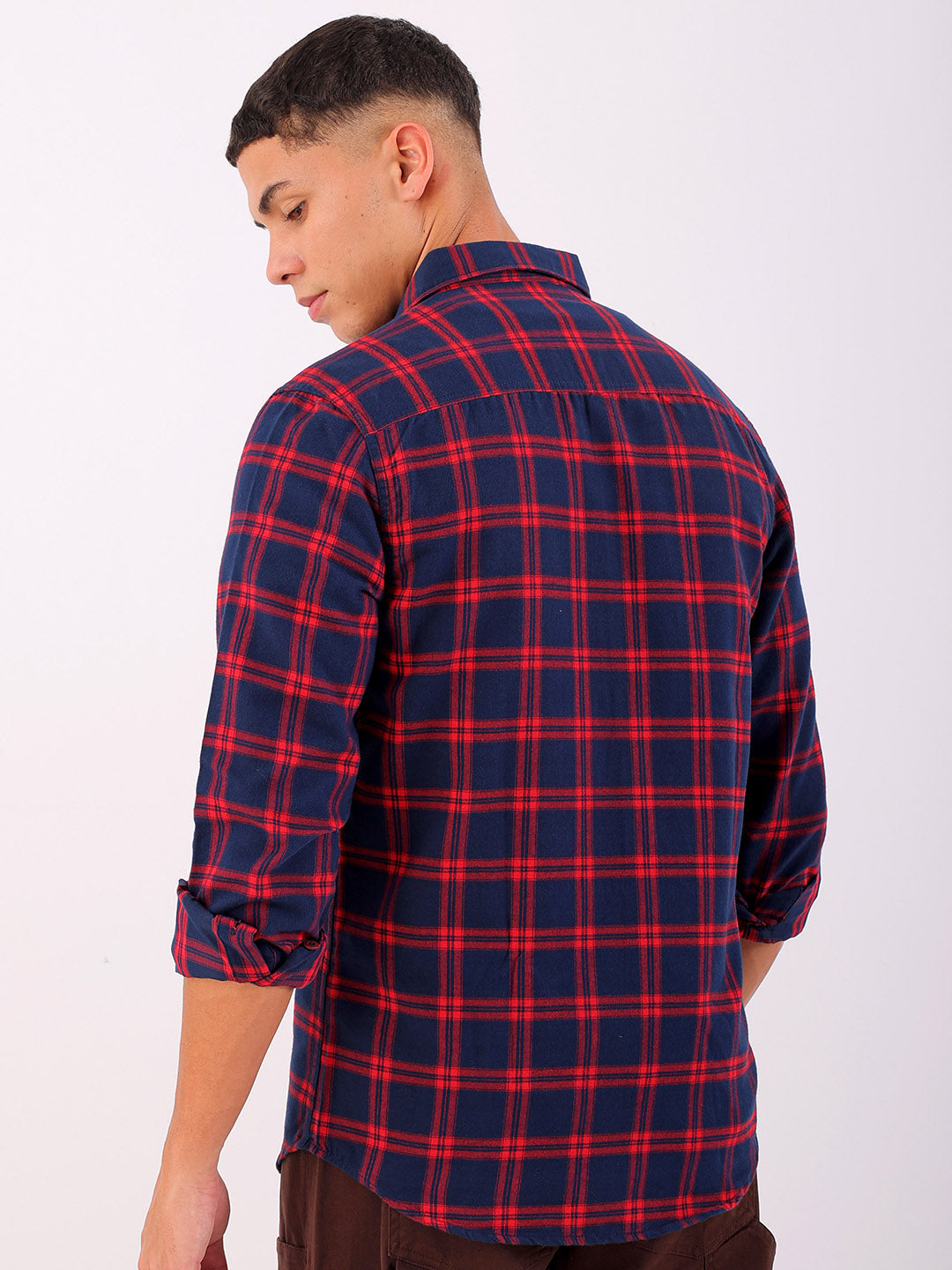 Shop Men's Checked Slim Fit Shirt Online.