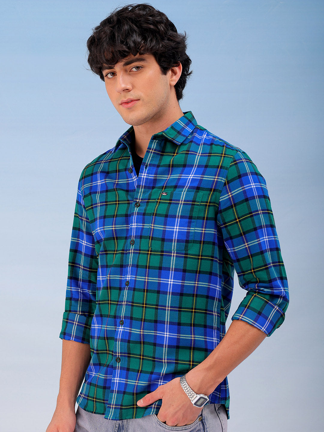 Shop Men's Checked Slim Fit Shirt Online.