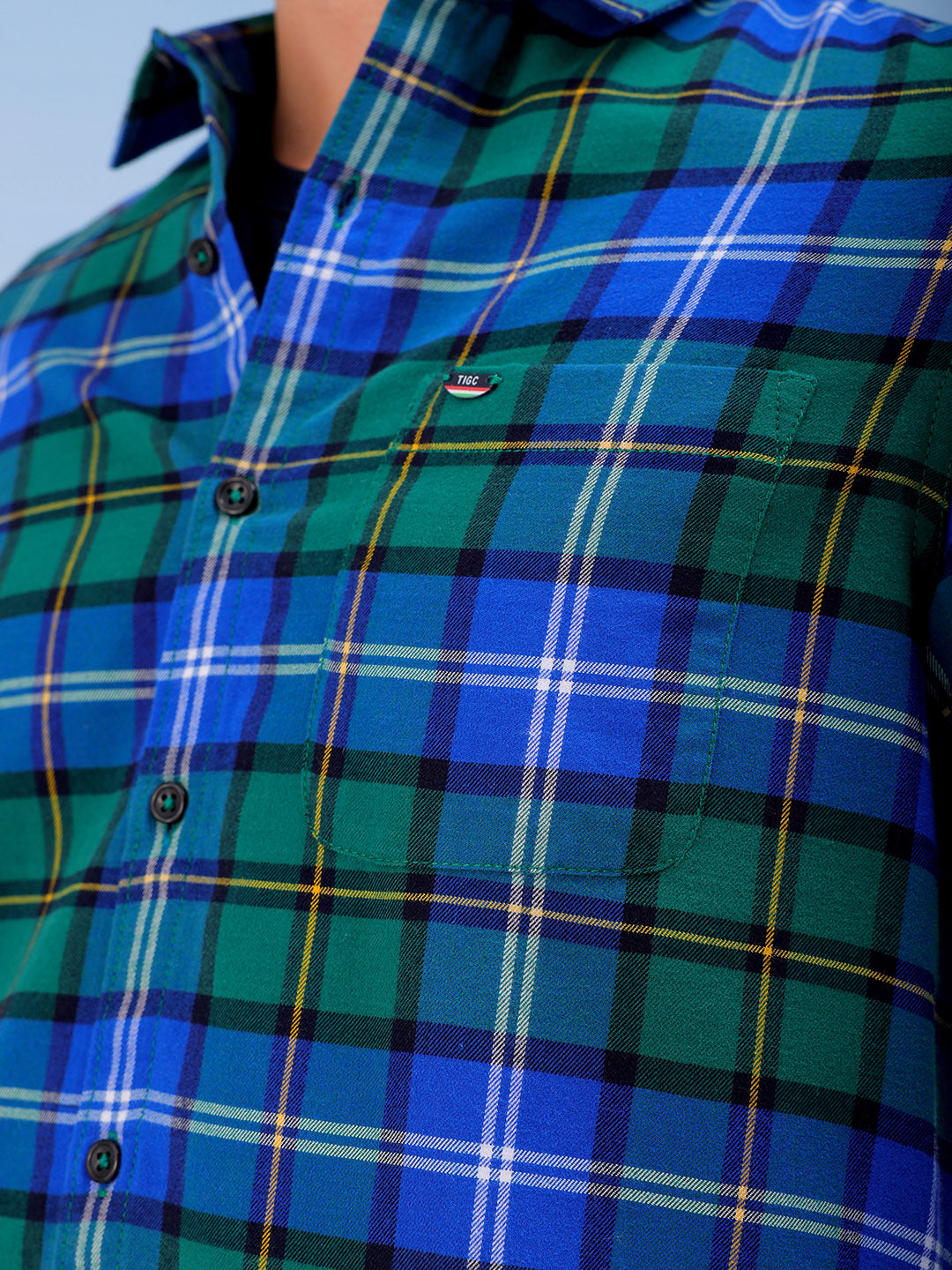 Shop Men's Checked Slim Fit Shirt Online.