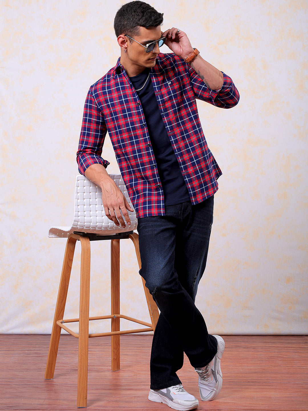 Shop Men's Checked Slim Fit Shirt Online.