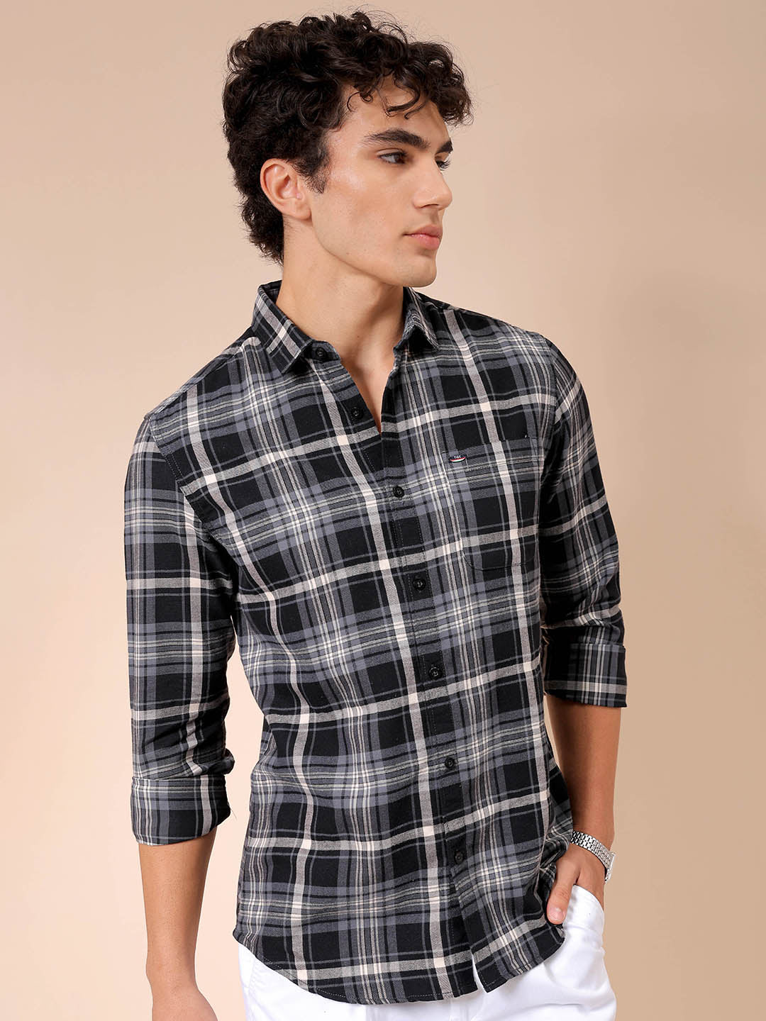 Men's Black Slim Fit Checked Casual Shirt