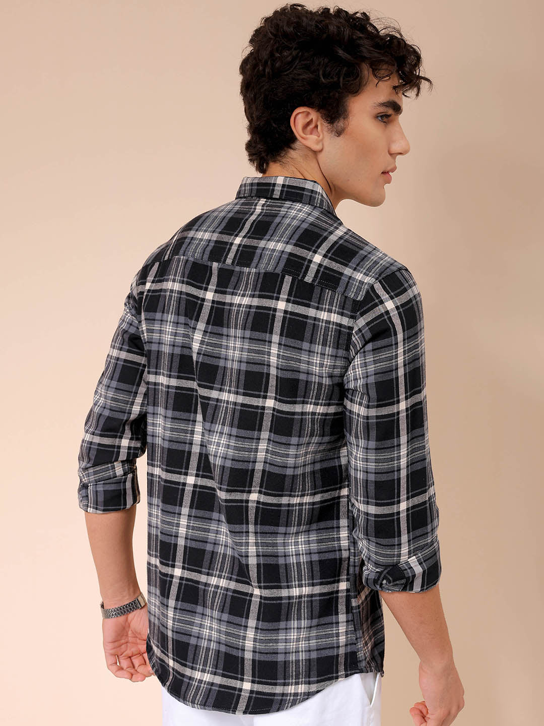 Men's Black Slim Fit Checked Casual Shirt