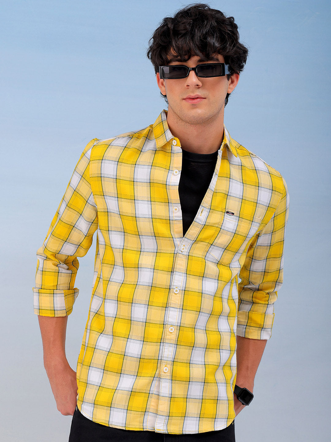 Shop Men's Checked Slim Fit Shirt Online.