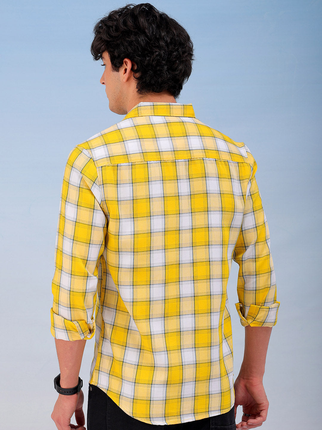 Shop Men's Checked Slim Fit Shirt Online.