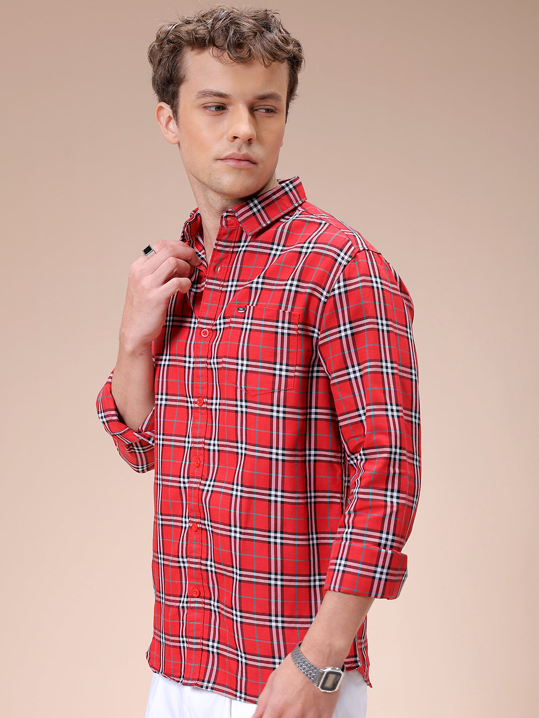 Men's Red Slim Fit Checked Casual Shirt