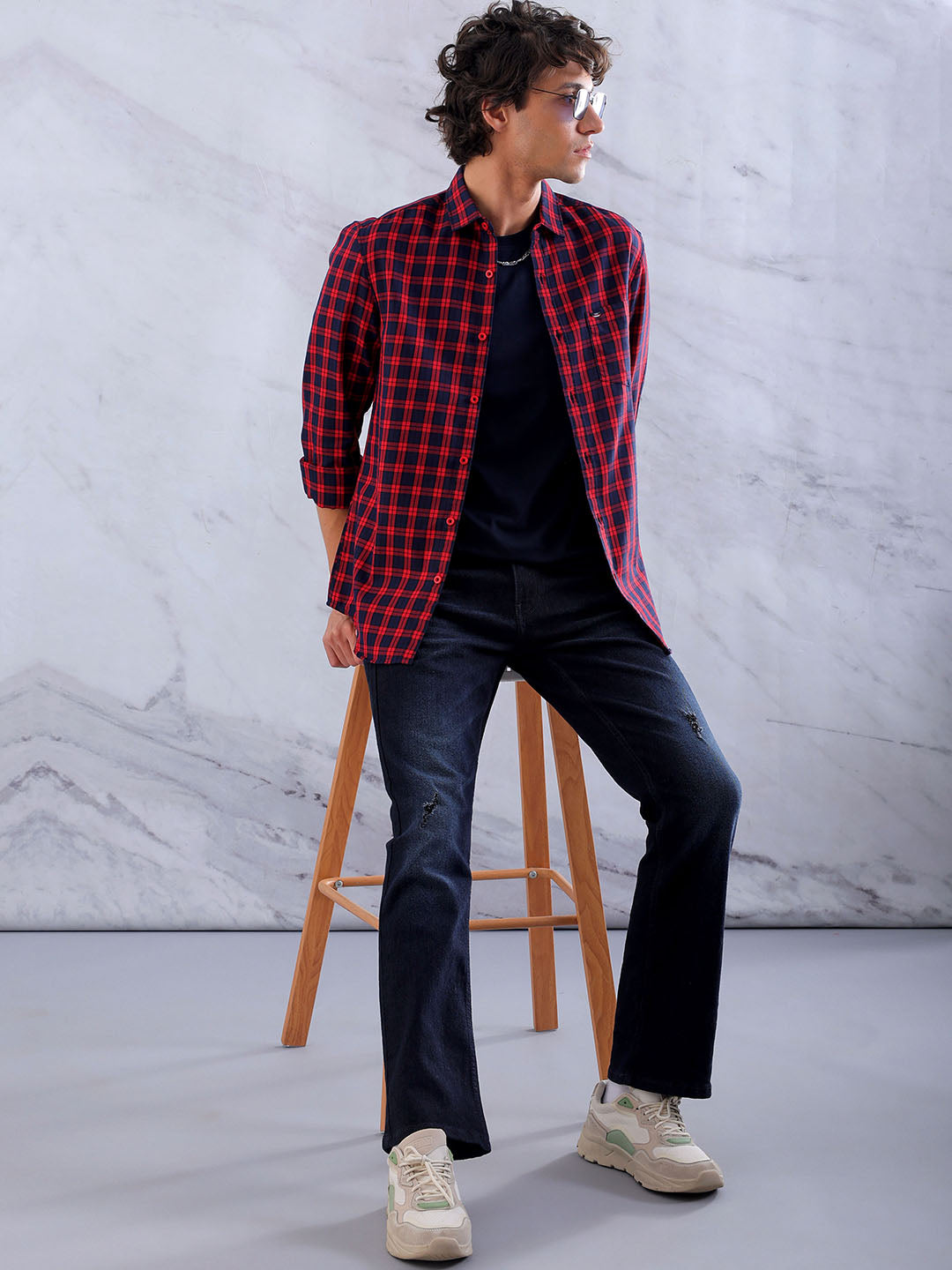 Shop Men's Checked Slim Fit Shirt Online.