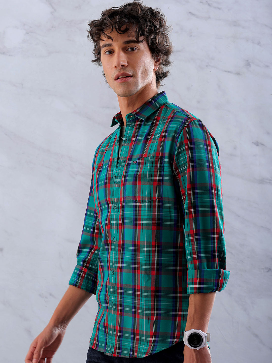 Shop Men's Checked Slim Fit Shirt Online.