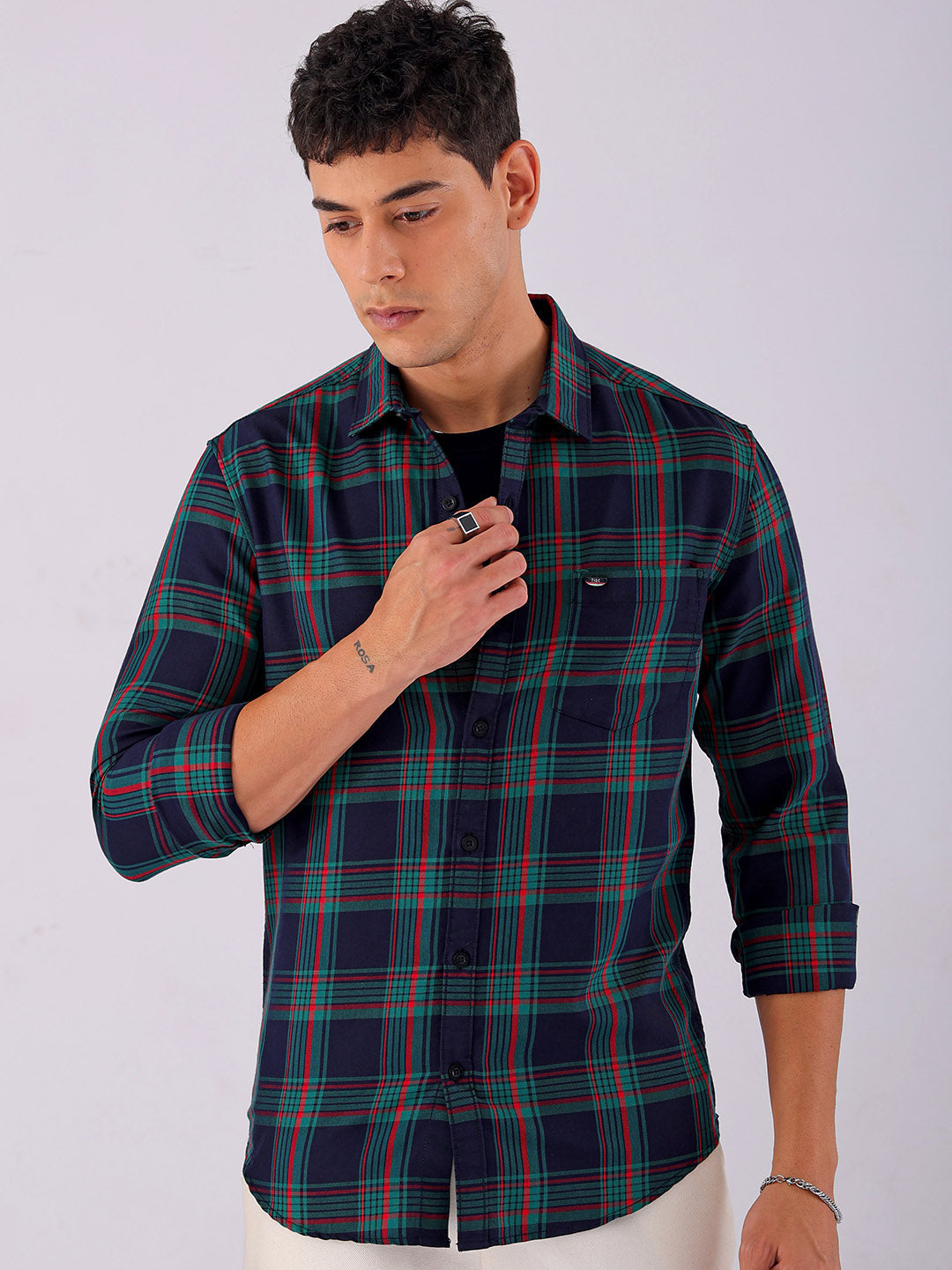 Shop Men's Checked Slim Fit Casual Shirt Online.