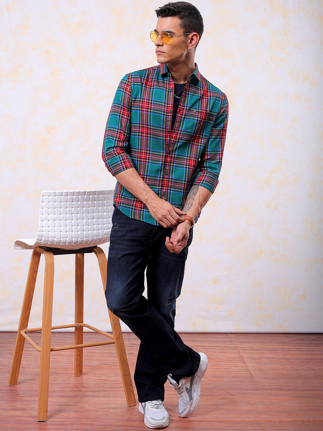 Shop Men's Checked Slim Fit Shirt Online.