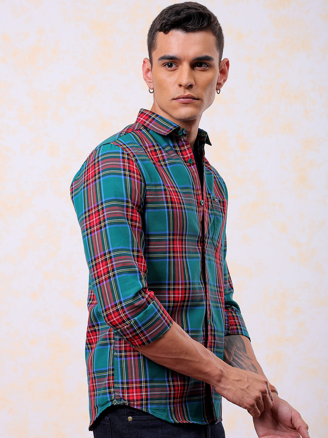 Shop Men's Checked Slim Fit Shirt Online.