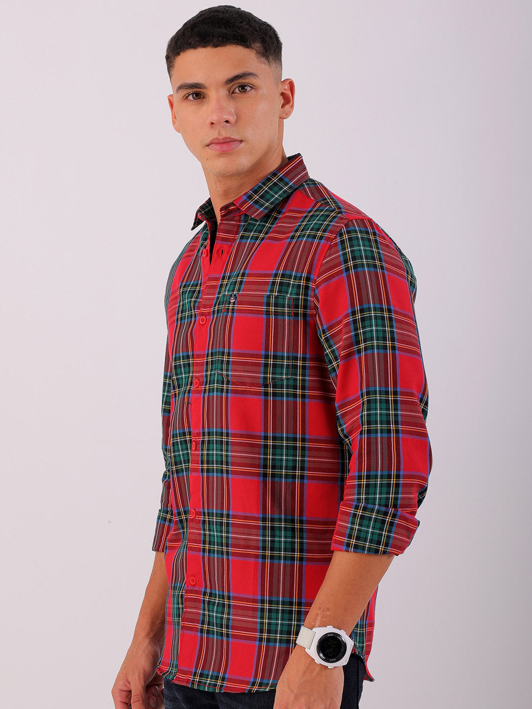 Shop Men's Checked Slim Fit Shirt Online.