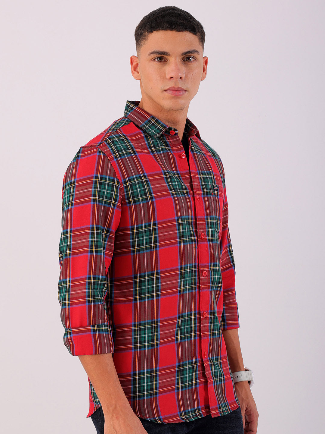 Shop Men's Checked Slim Fit Shirt Online.