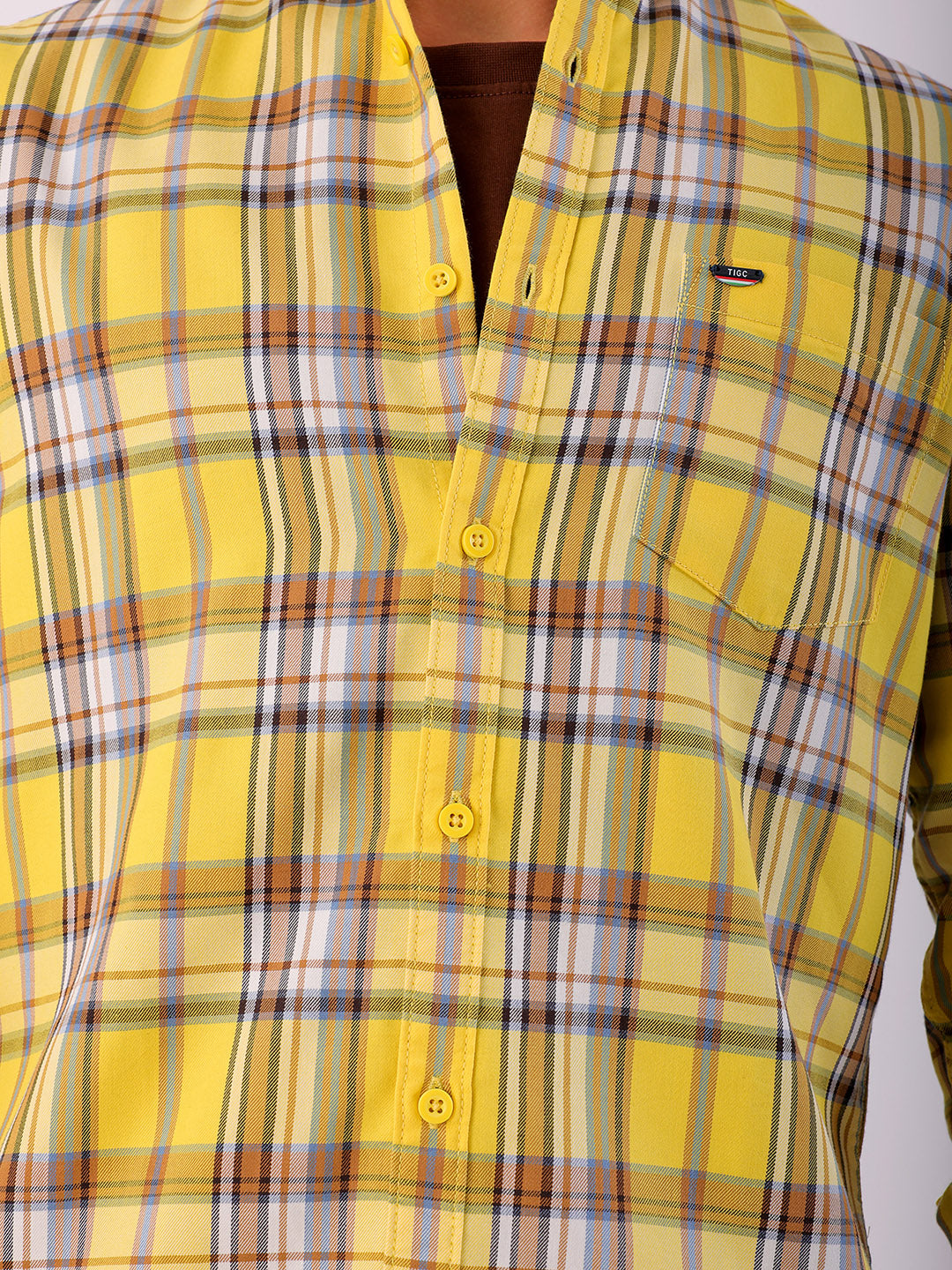 Shop Men's Checked Slim Fit Shirt Online.