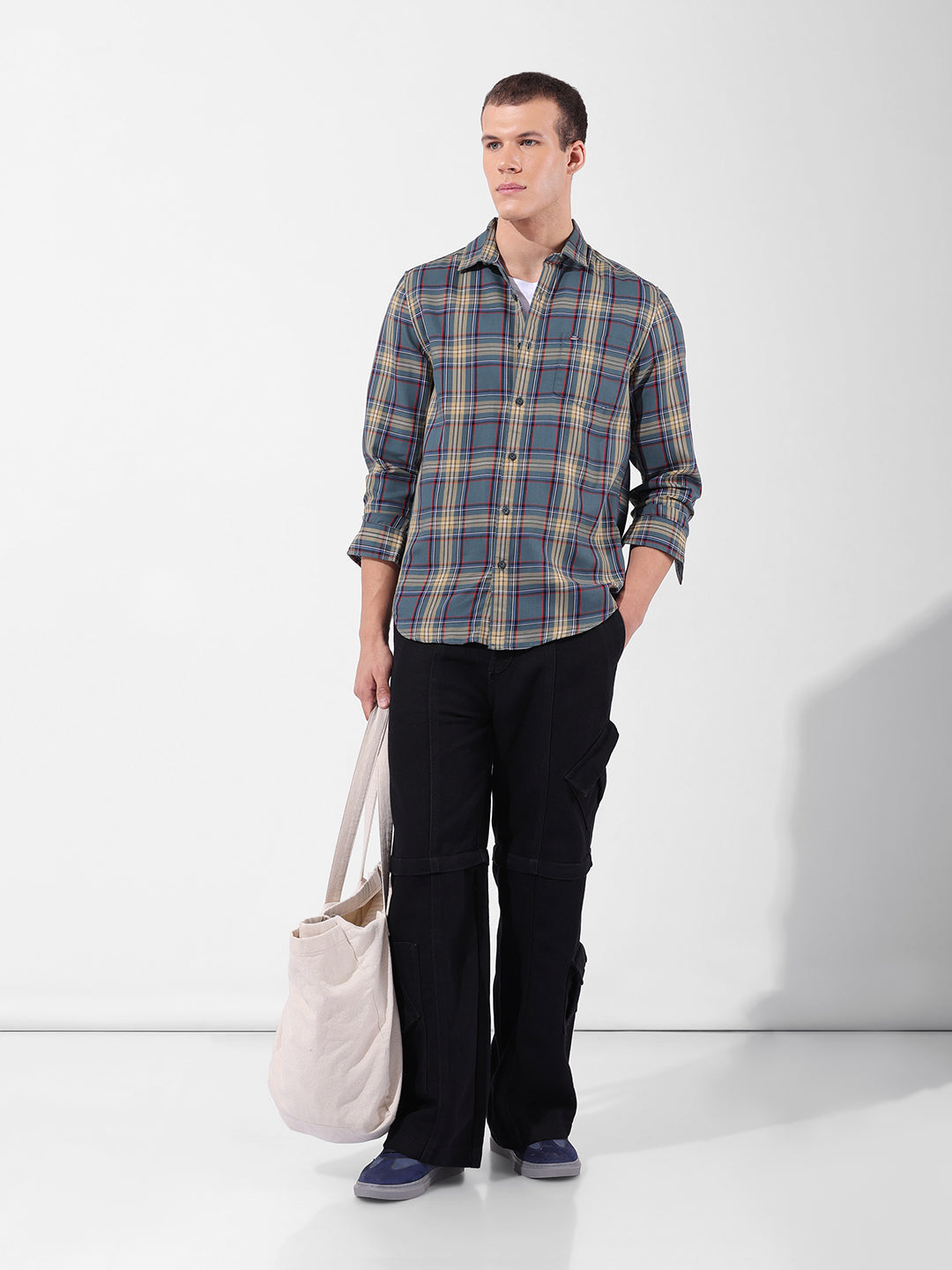 Men's Green Slim Fit Checked Casual Shirt
