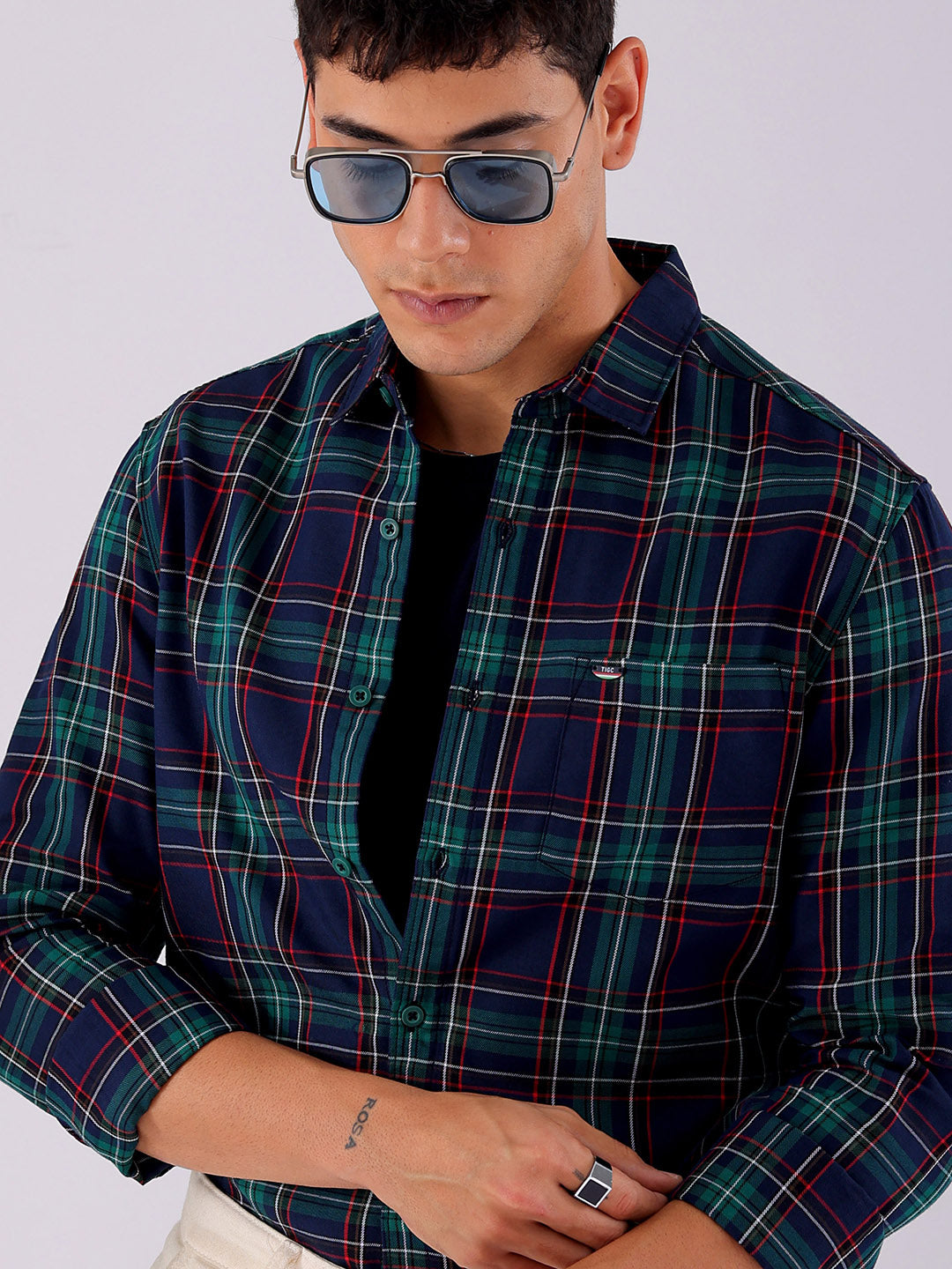 Shop Men's Checked Slim Fit Casual Shirt Online.