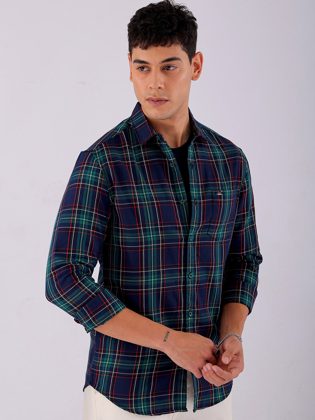 Shop Men's Checked Slim Fit Casual Shirt Online.