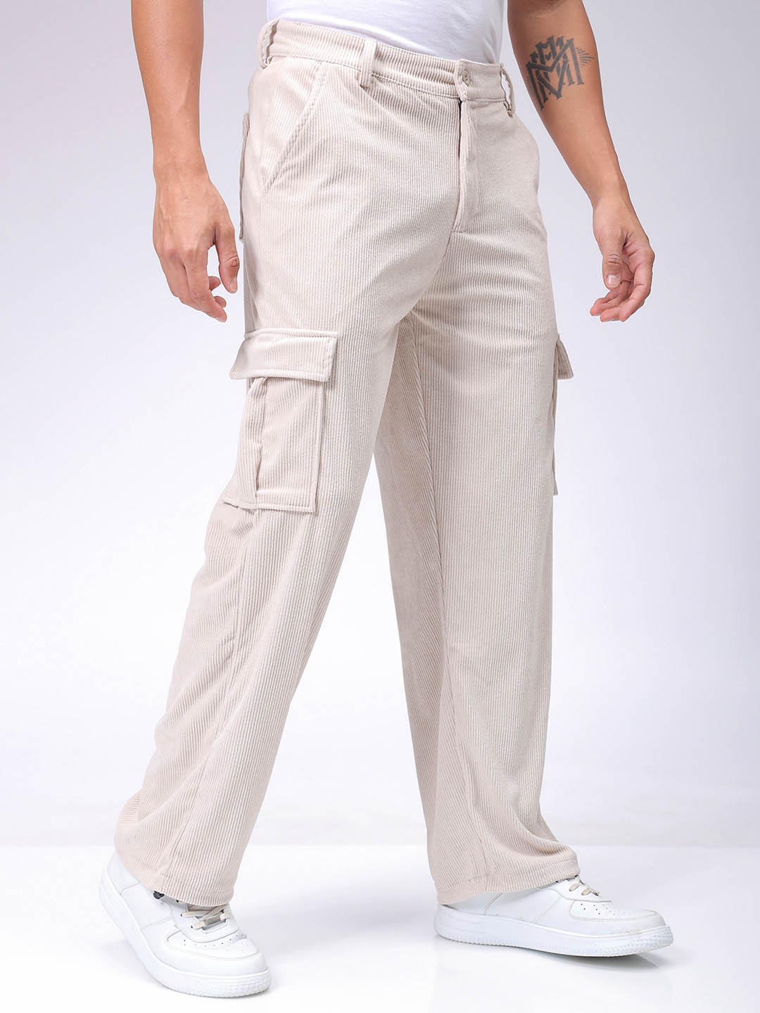 Men's White Baggy Textured Mid-Rise Cargos
