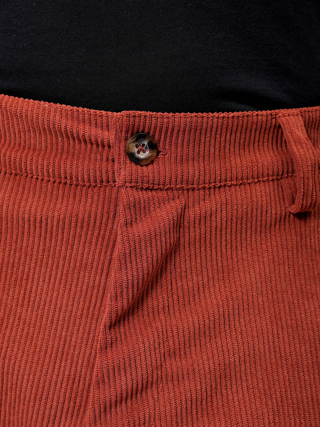 Men's Rust Baggy Textured Mid-Rise Cargos