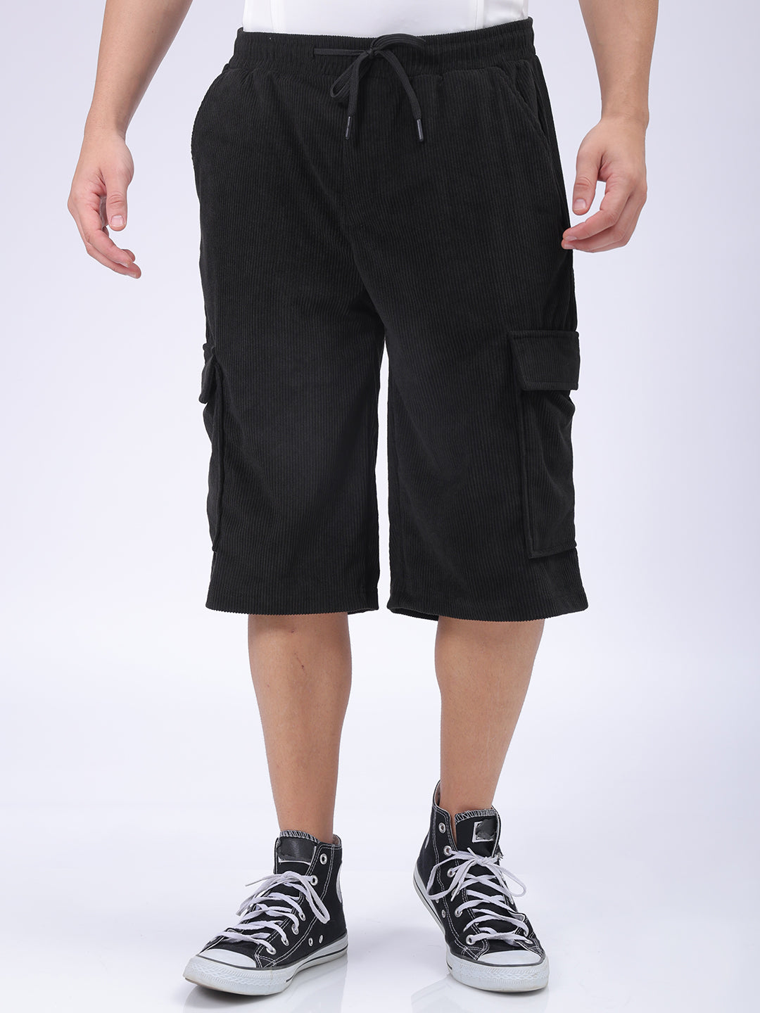 Men's Black Loose Textured Utility Cargo Shorts