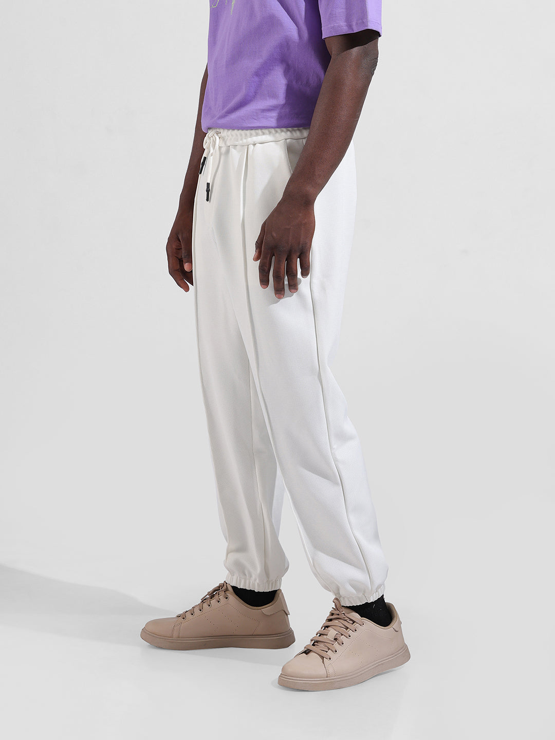 Men White Loose Fit  Solid Joggers