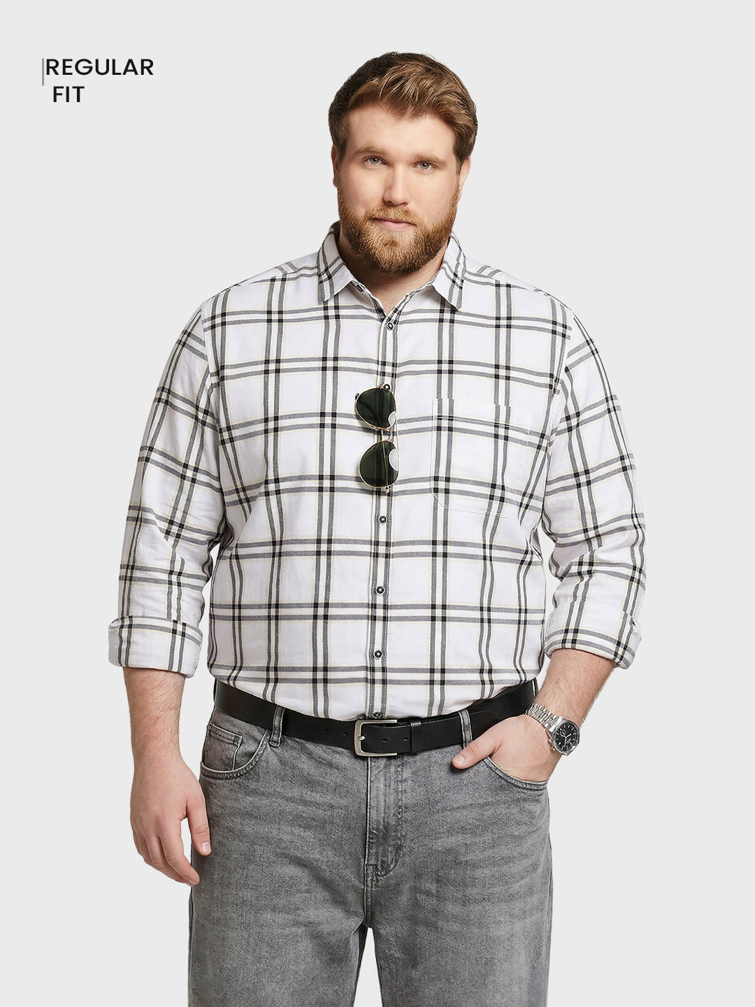Men's White Regular Fit Checkered Casual Shirt