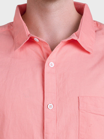 Men's Pink Regular Fit Solid Casual Shirt