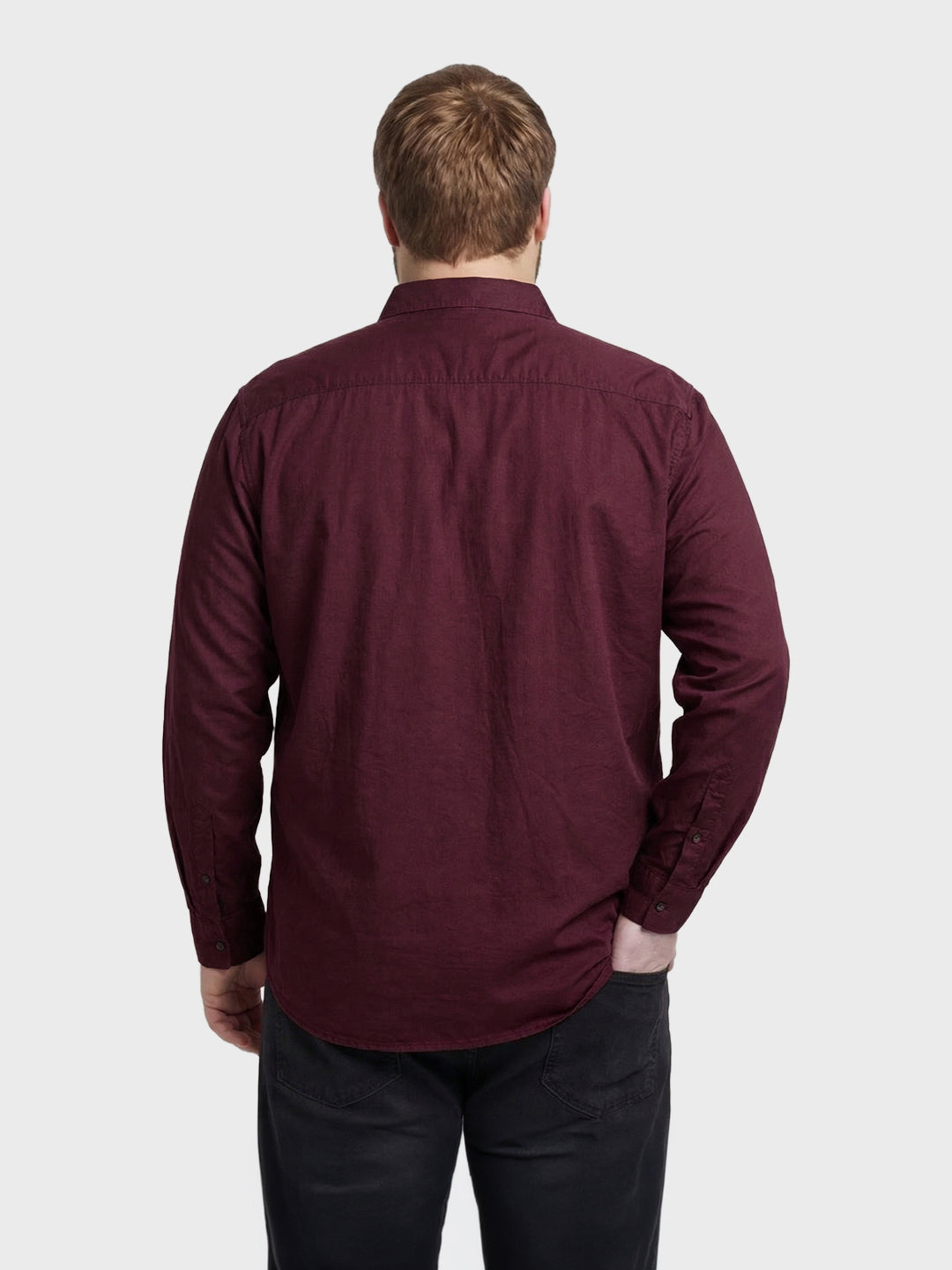 Men's Maroon Regular Fit Solid Casual Shirt