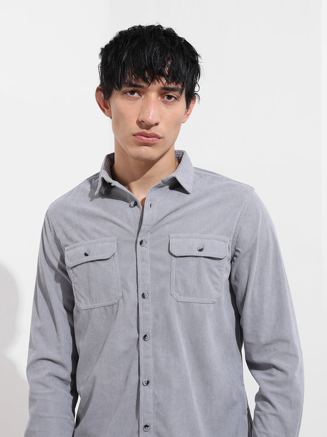Men's Grey Regular Fit Solid Casual Shirt