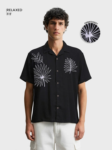 Men's Black Relaxed Fit Embroided Resort Wear Shirt
