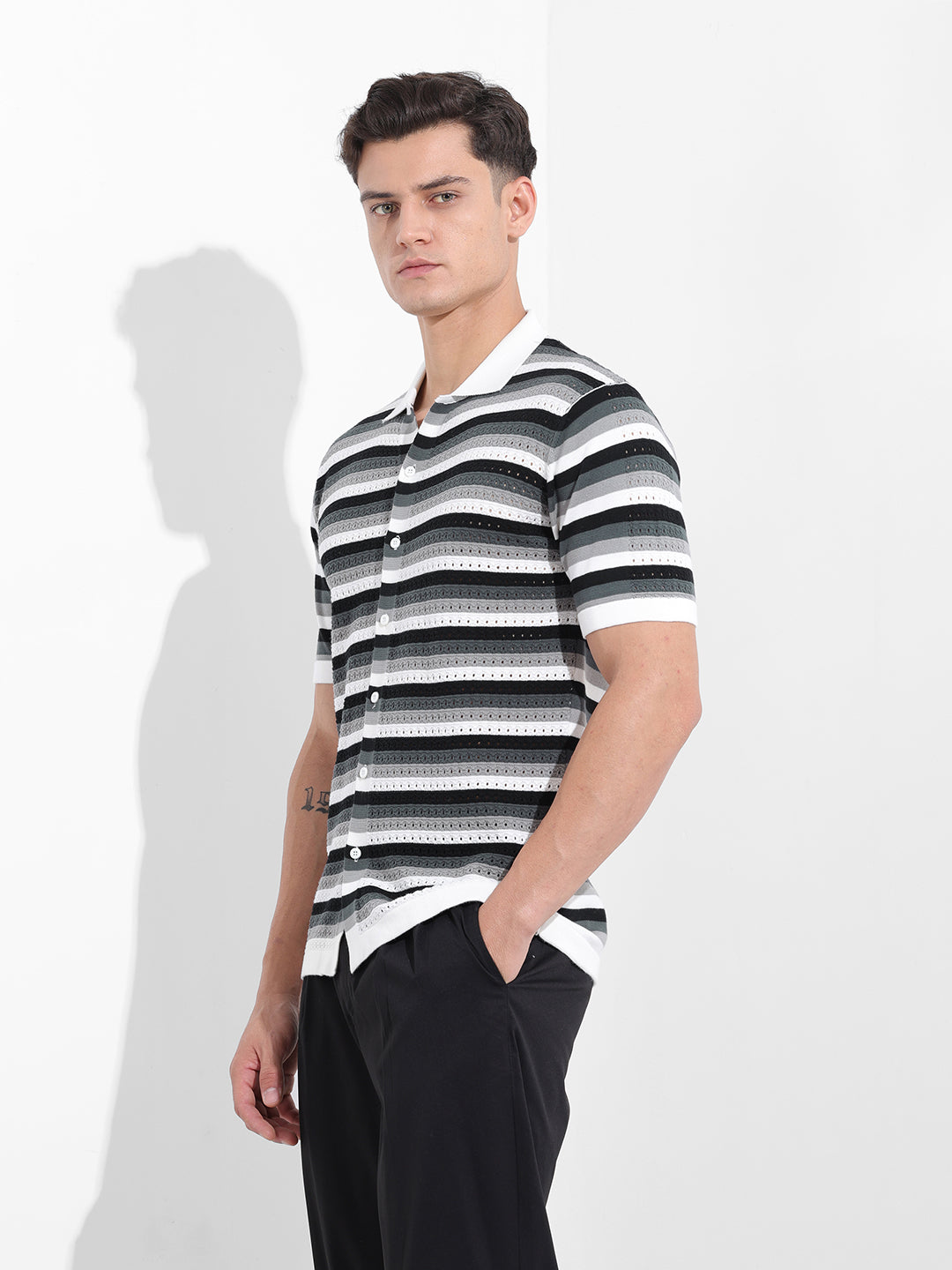 Men's Grey Slim Fit Textured Flat Knit Shirt