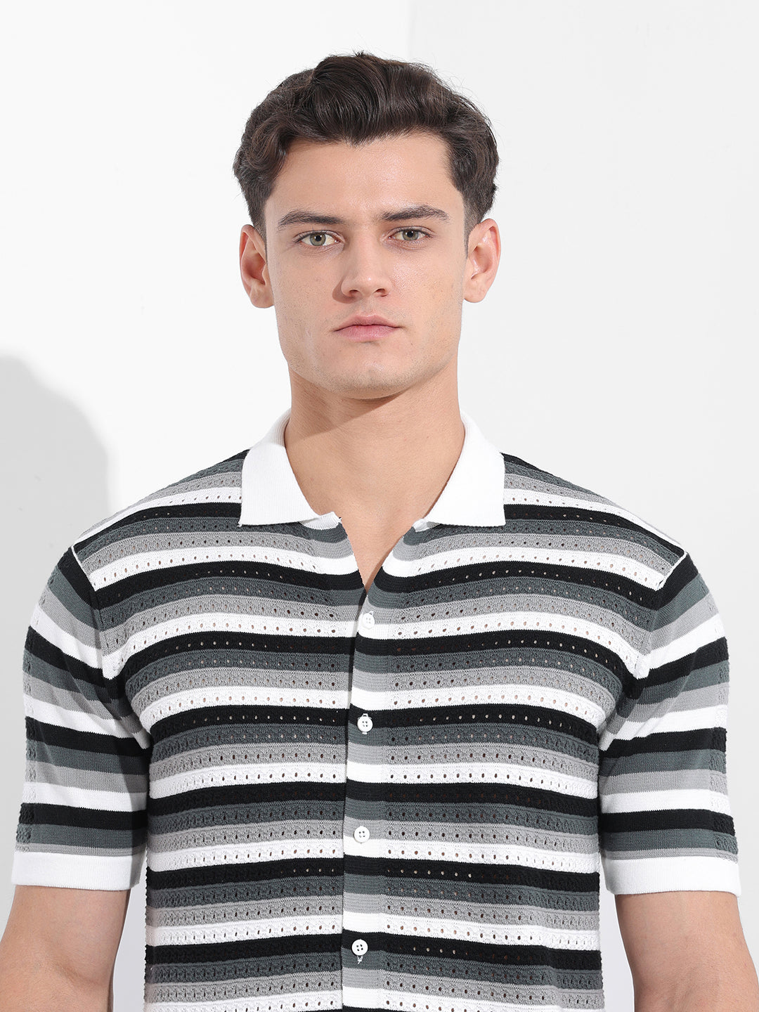 Men's Grey Slim Fit Textured Flat Knit Shirt