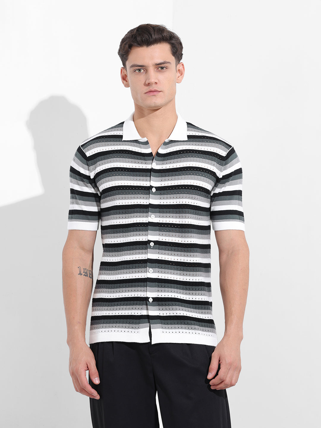 Men's Grey Slim Fit Textured Flat Knit Shirt