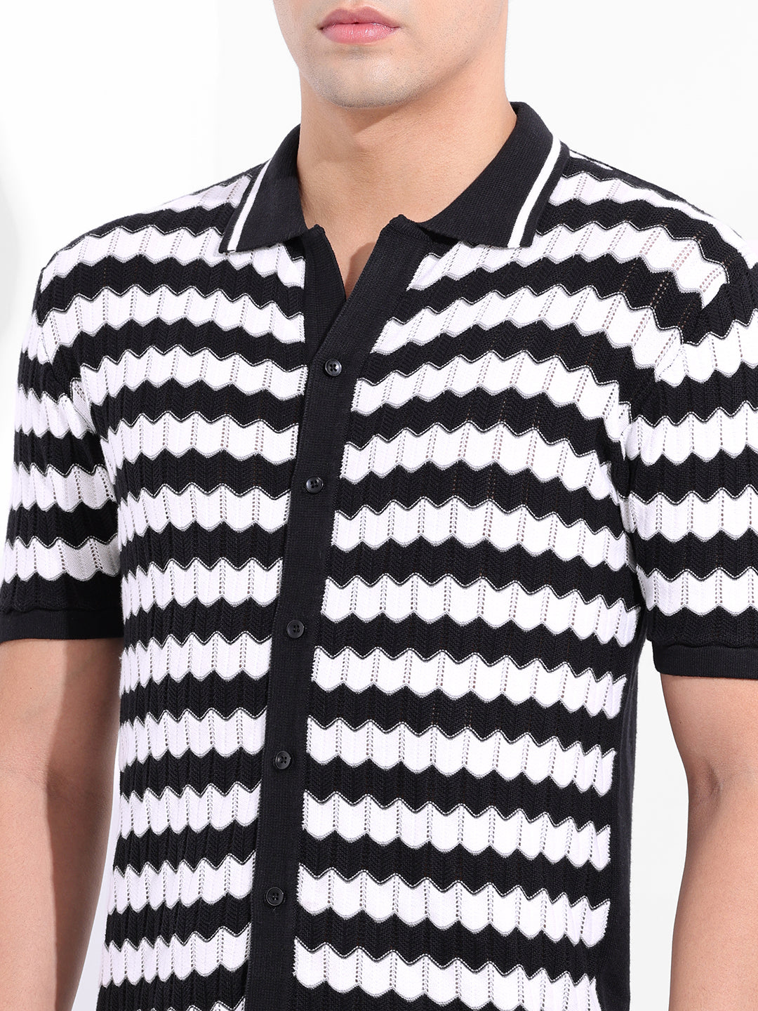 Men's Black Slim Fit Textured Flat Knit Shirt
