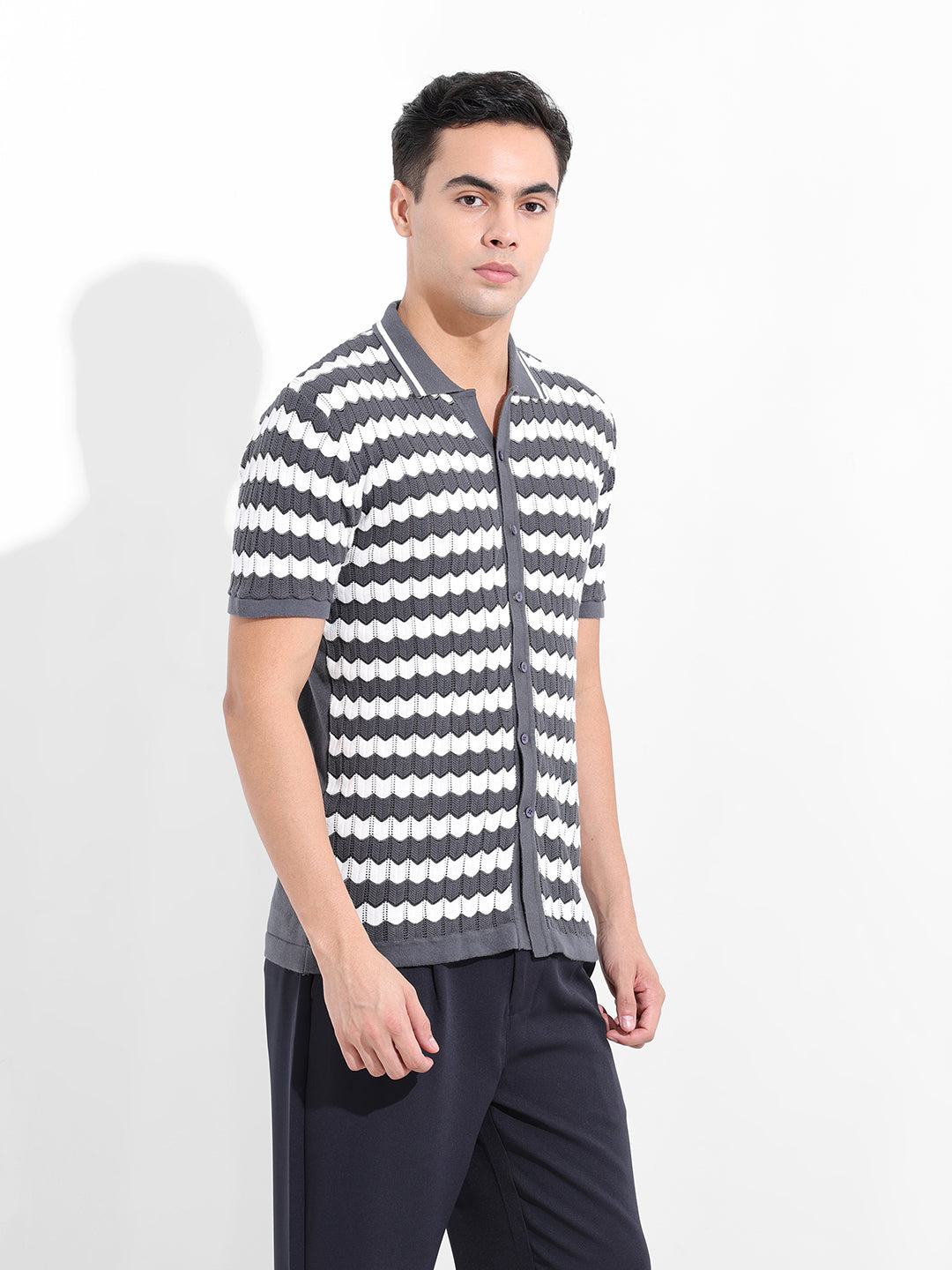Men's Grey Slim Fit Textured Flat Knit Shirt