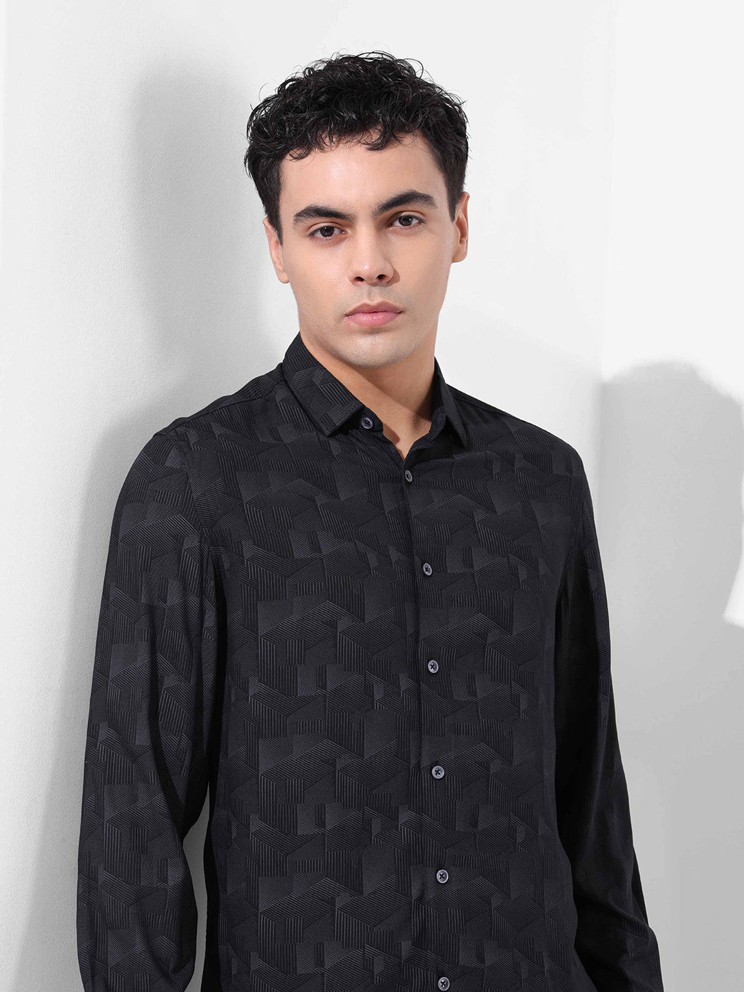 Men's Black Regular Fit Printed Print Shirt