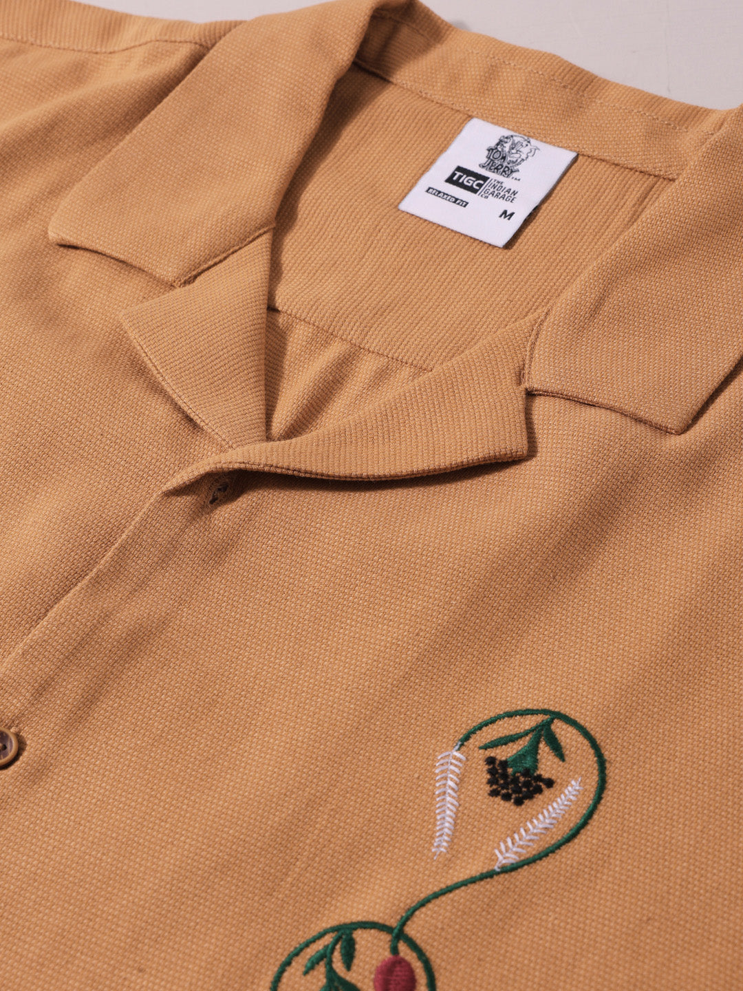Men's Yellow Relaxed Fit Embroidered Tom&Jerry Character Shirt