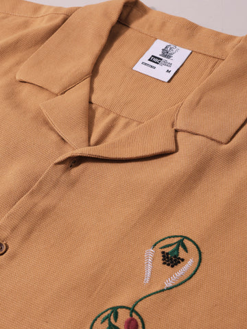 Men's Yellow Relaxed Fit Embroidered Tom&Jerry Character Shirt