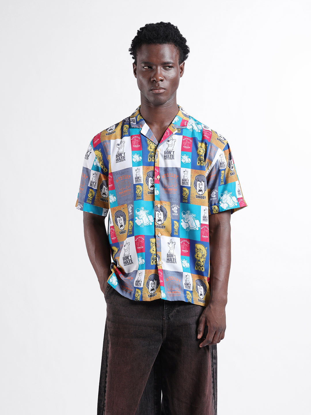 Men's Multicolor Relaxed Fit Character Scooby-Doo Printed Shirt