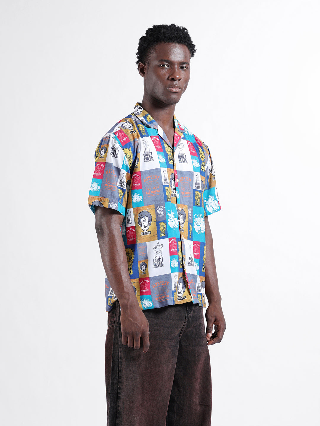 Men's Multicolor Relaxed Fit Character Scooby-Doo Printed Shirt