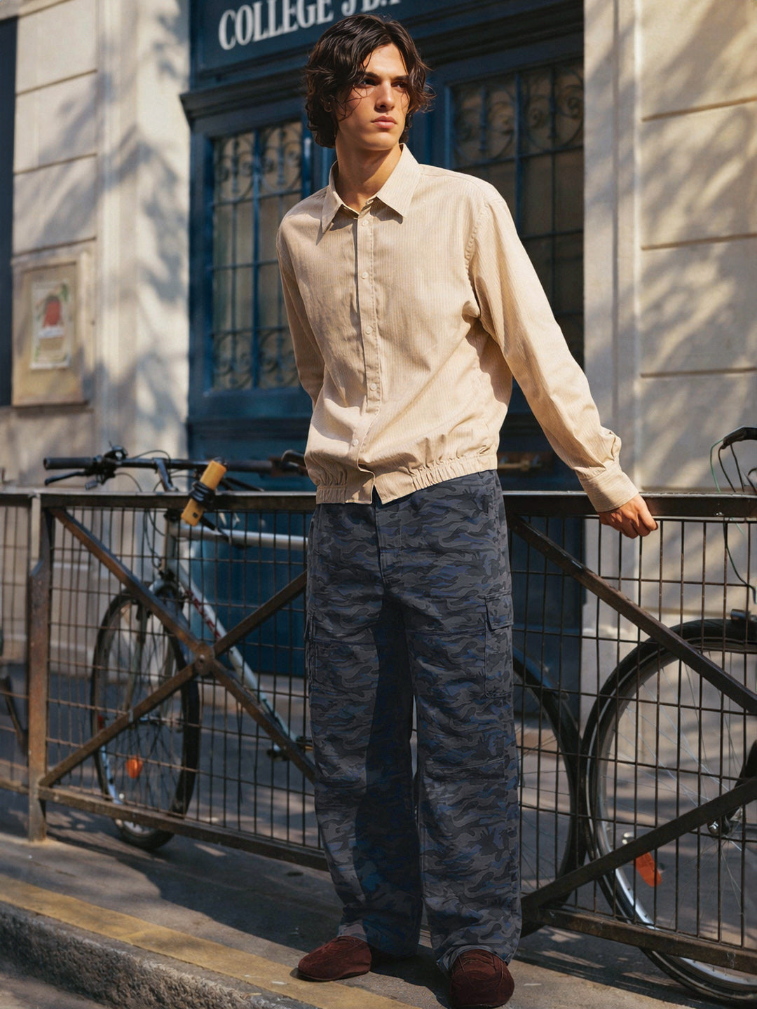 Men's Grey Relaxed Fit Color Blocked Utility Cargo
