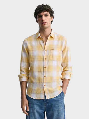Men's Yellow Regular Fit Checkered Casual Shirt