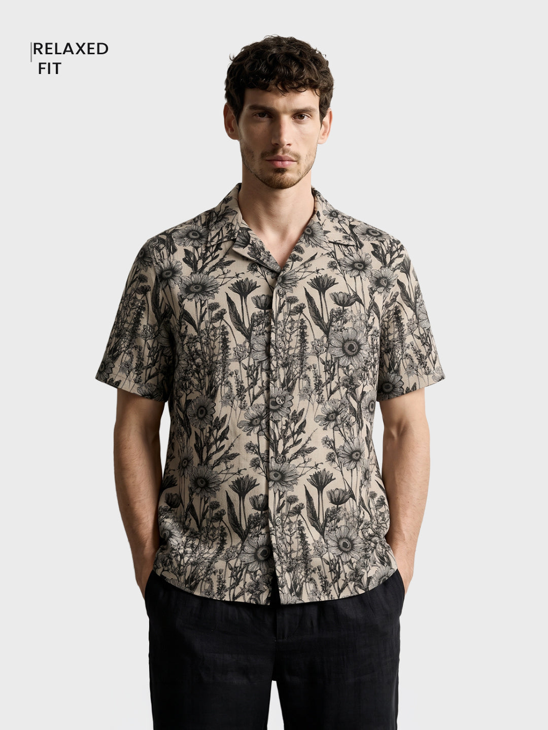 Men's Beige Relaxed Fit Floral Printed Casual Shirt