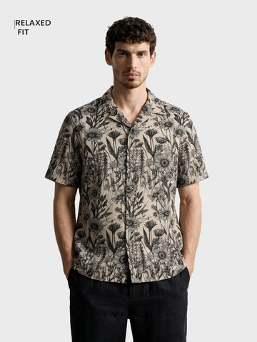 Men's Beige Relaxed Fit Floral Printed Casual Shirt