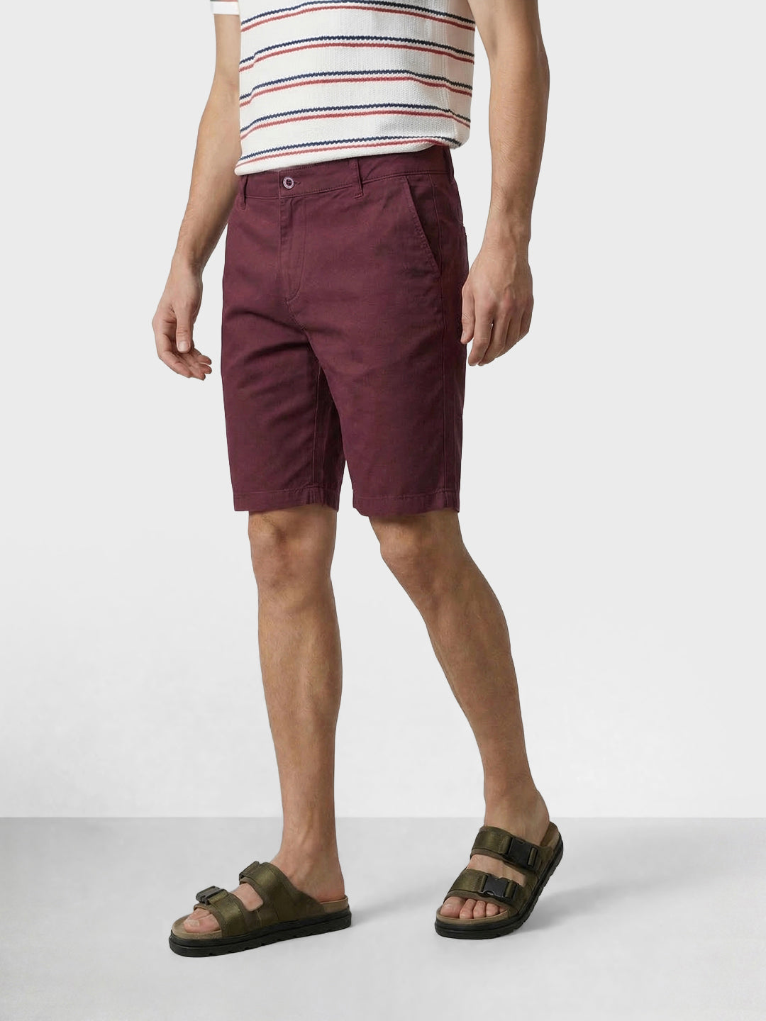 Men's Maroon Slim Fit Solid Casual Short