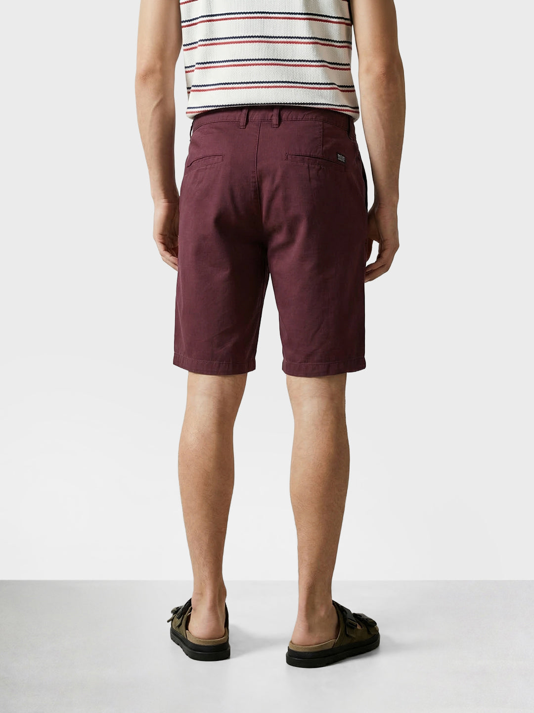 Men's Maroon Slim Fit Solid Casual Short