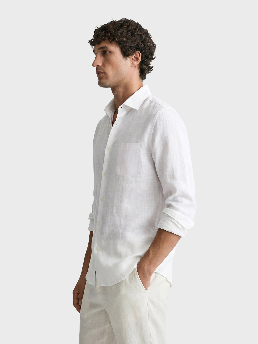 Men's White Slim Fit Solid Casual Shirts