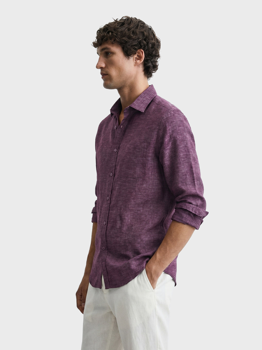 Men's Purple Slim Fit Solid Casual Shirts