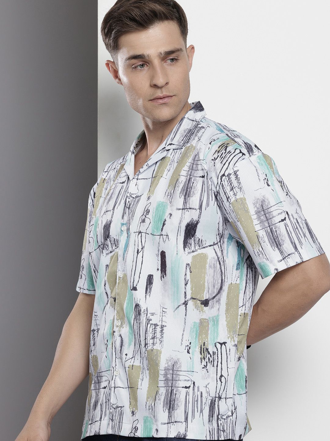 Men's White Relaxed Fit Printed Resort Wear Shirt