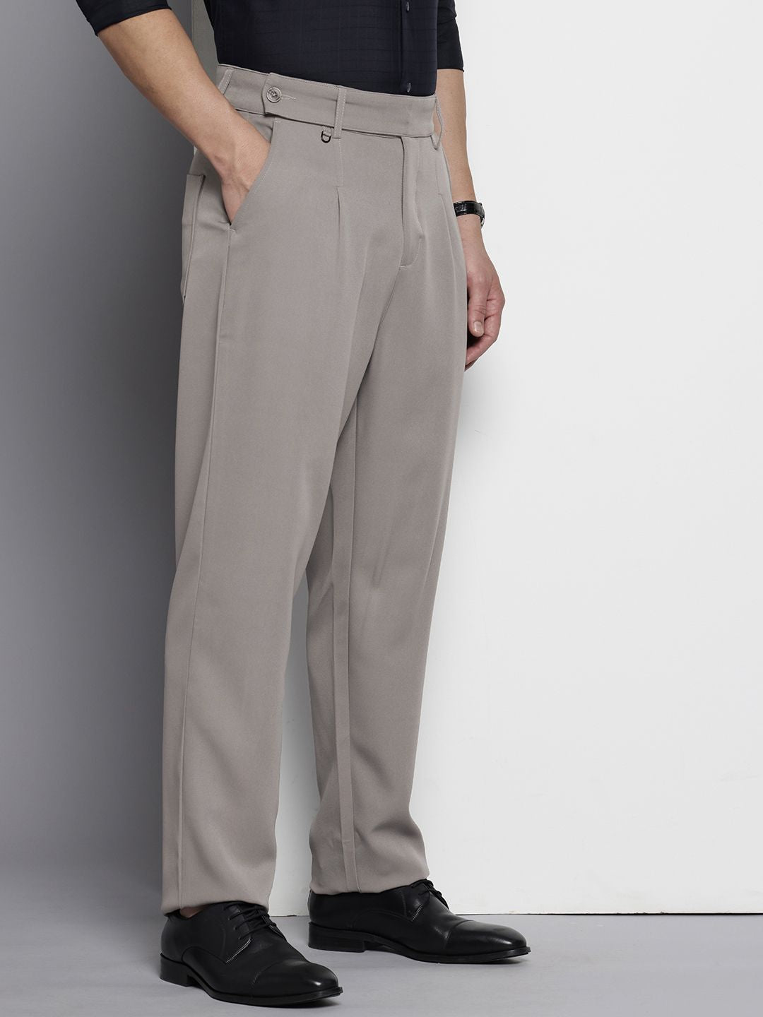 Men's Cloud Grey Loose Fit Solid Casual Trouser