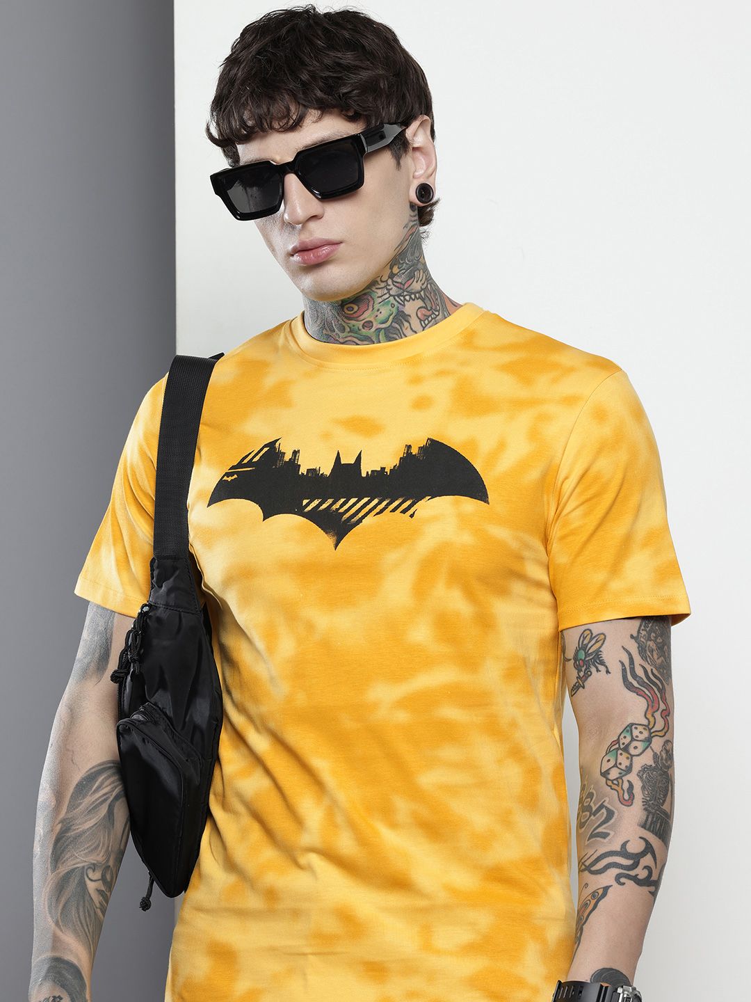 Men's Yellow Slim Fit Character Batman Printed Crew Neck T-Shirt